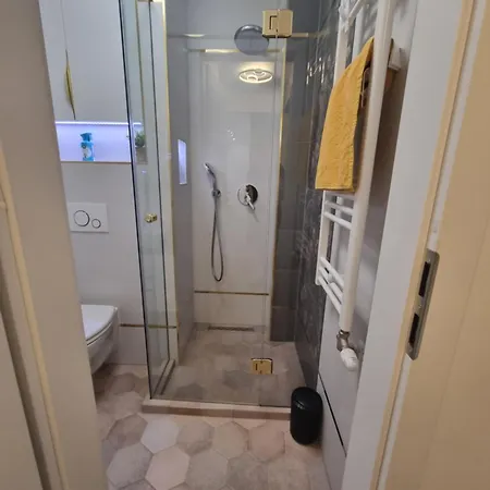 Apartment Exclusive *
